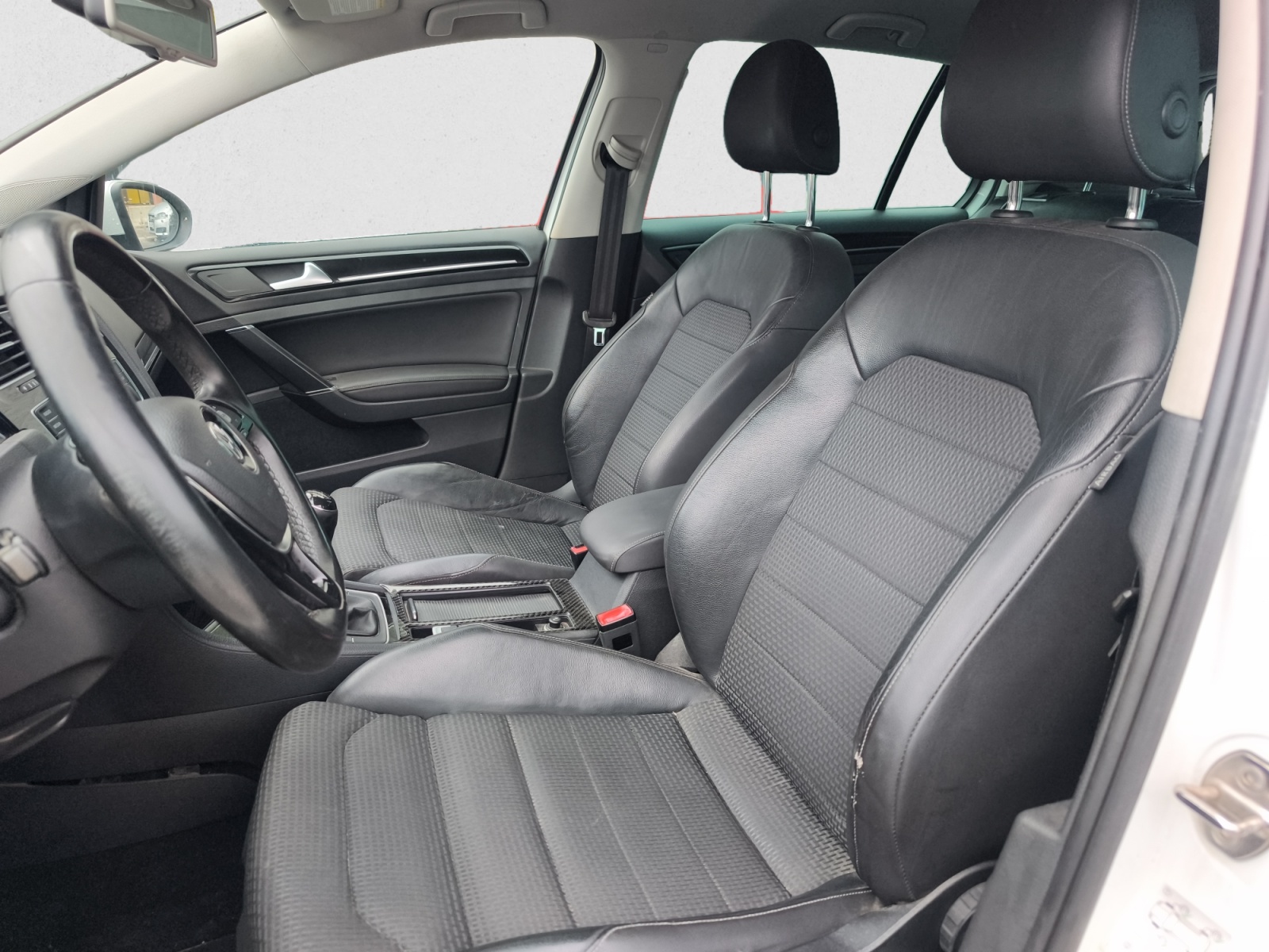 VOLKSWAGEN GOLF SPORT 2.0 TDI 150CV