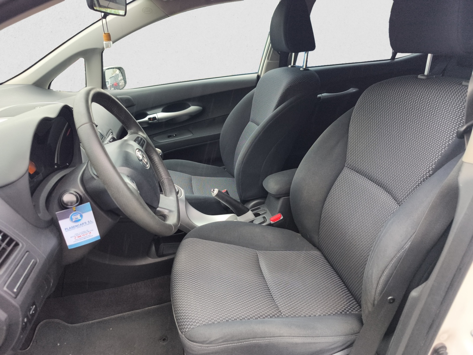 TOYOTA AURIS 1.4 D-4D ACTIVE 90 CV 6 VELOCIDADES