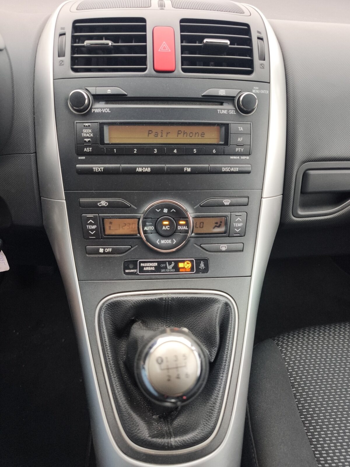 TOYOTA AURIS 1.4 D-4D ACTIVE 90 CV 6 VELOCIDADES