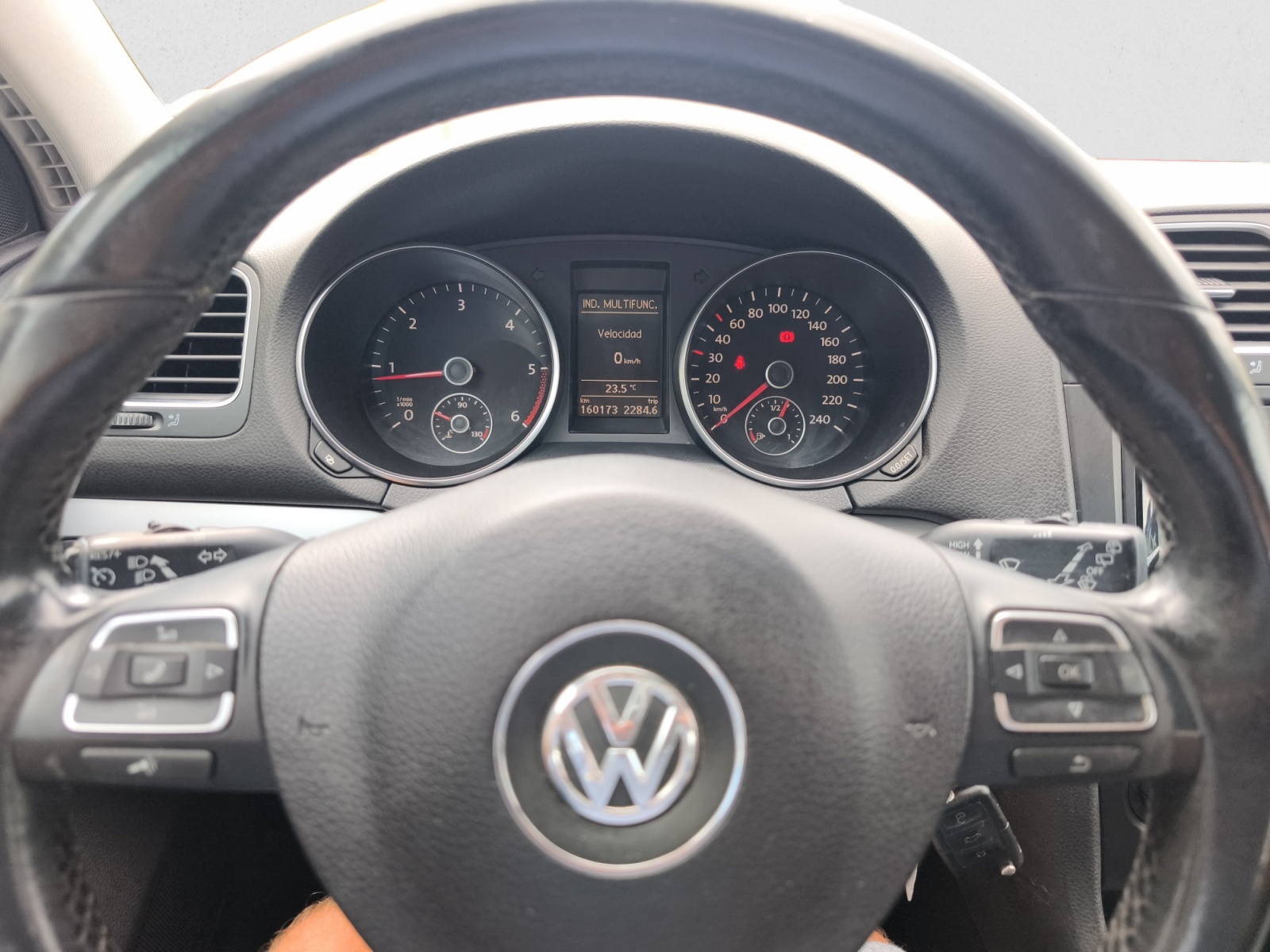 VOLKSWAGEN GOLF VI 2.0 TDI 110CV SPORT