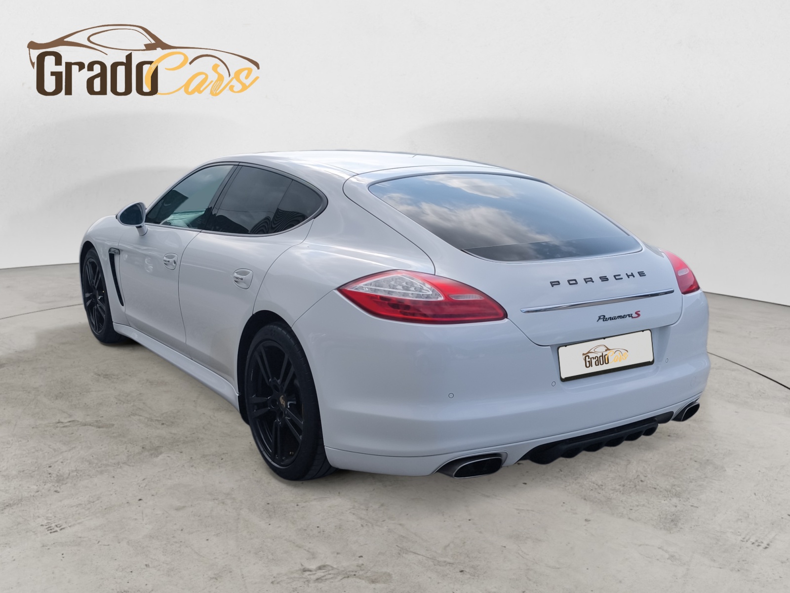 PORSCHE PANAMERA V6 diésel 3.0 TDI de 250 CV