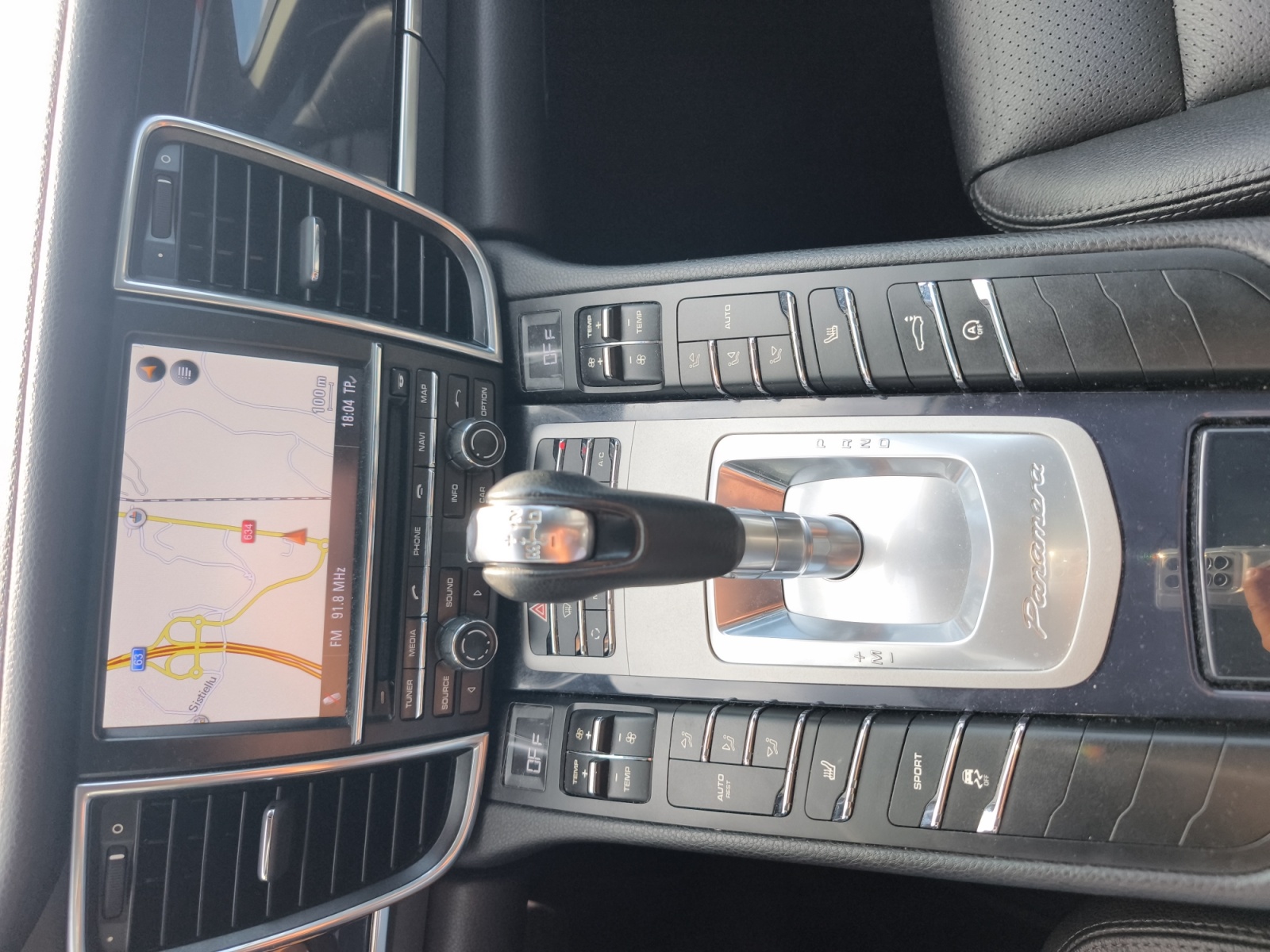 PORSCHE PANAMERA V6 diésel 3.0 TDI de 250 CV