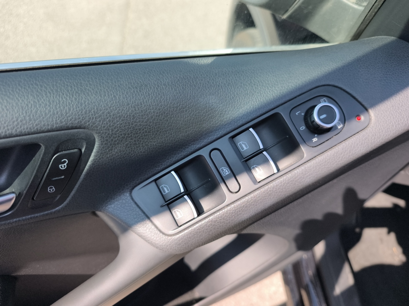 VOLKSWAGEN TIGUAN 2.0 TDI 140CV DSG 4MOTION