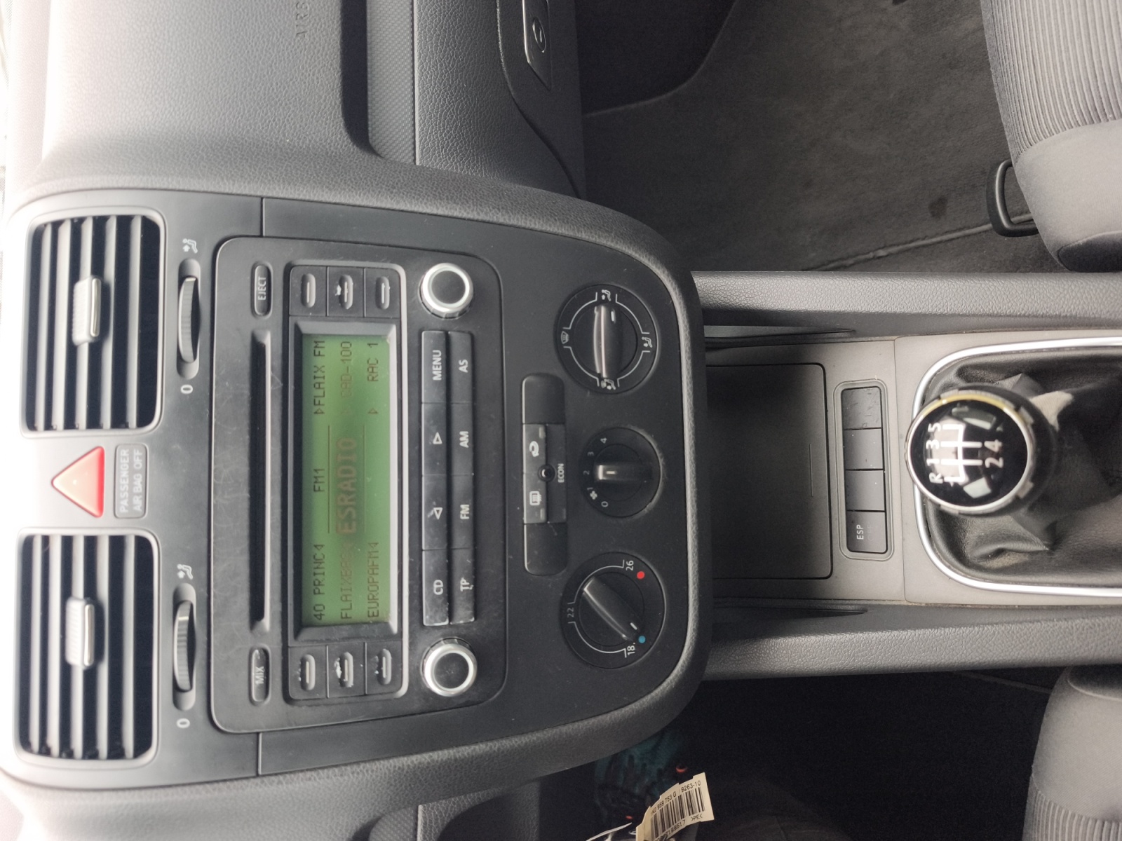 VOLKSWAGEN GOLF 1.9 TDI 105CV ETIQUETA B