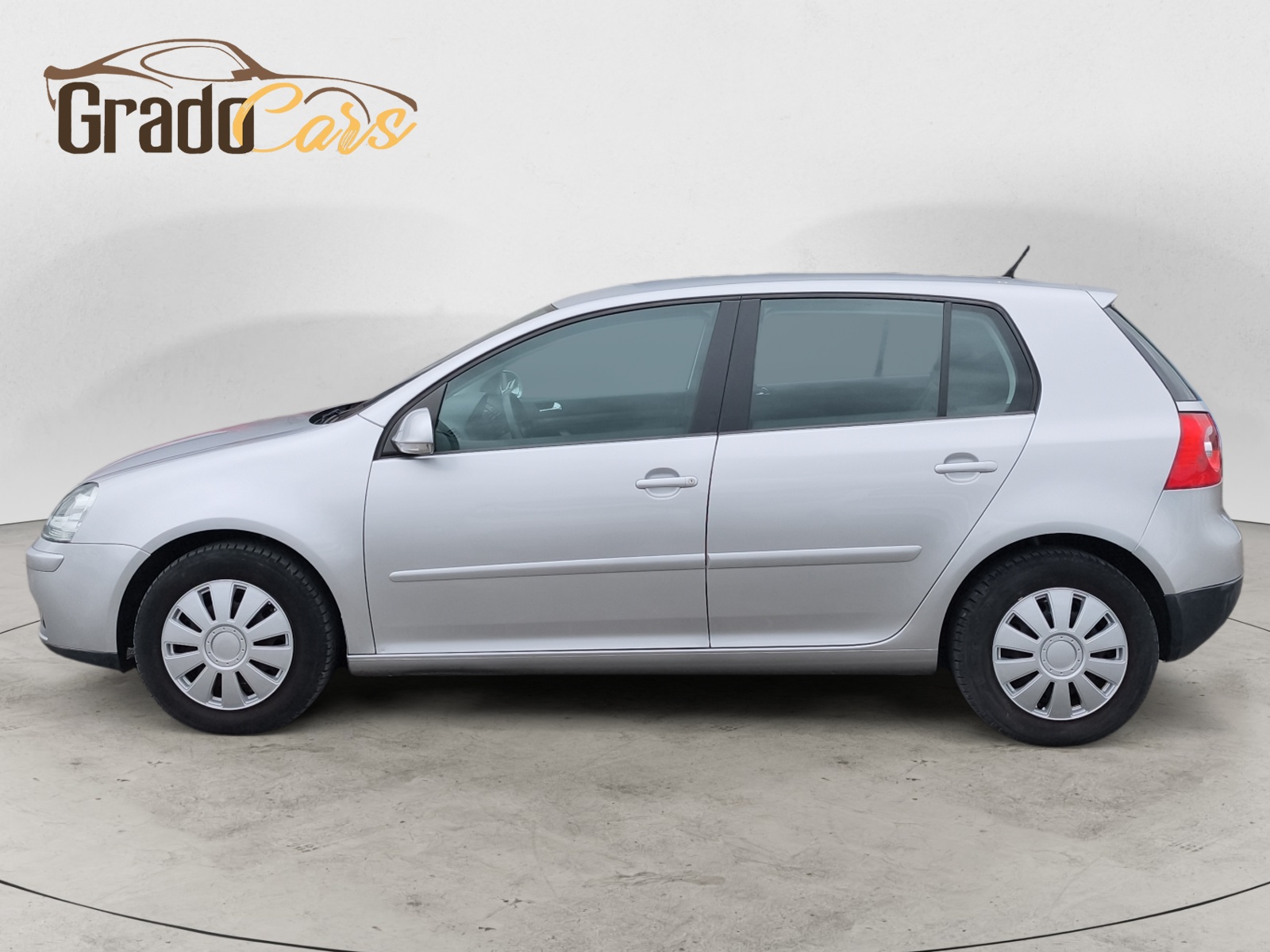 VOLKSWAGEN GOLF 1.9 TDI 105CV ETIQUETA B
