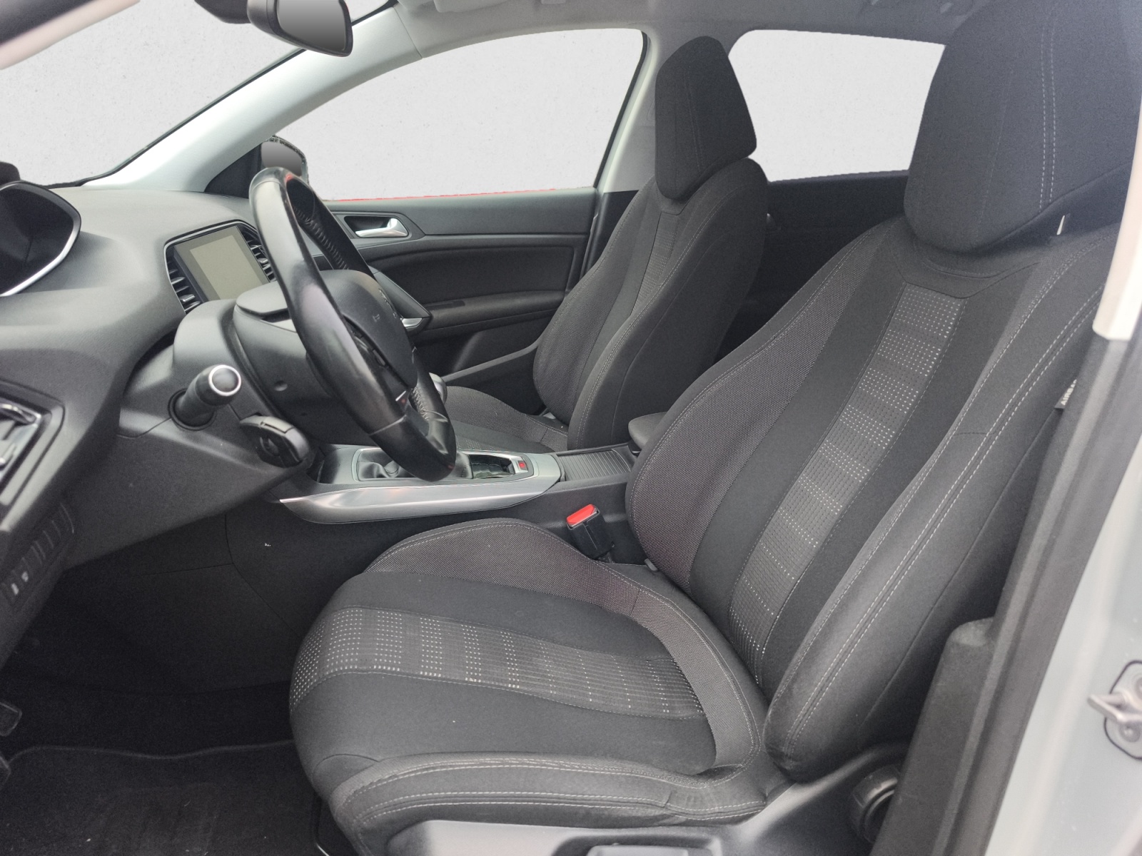 Peugueot 308 2.0 BlueHDI 150cv 6velocidades año 2016