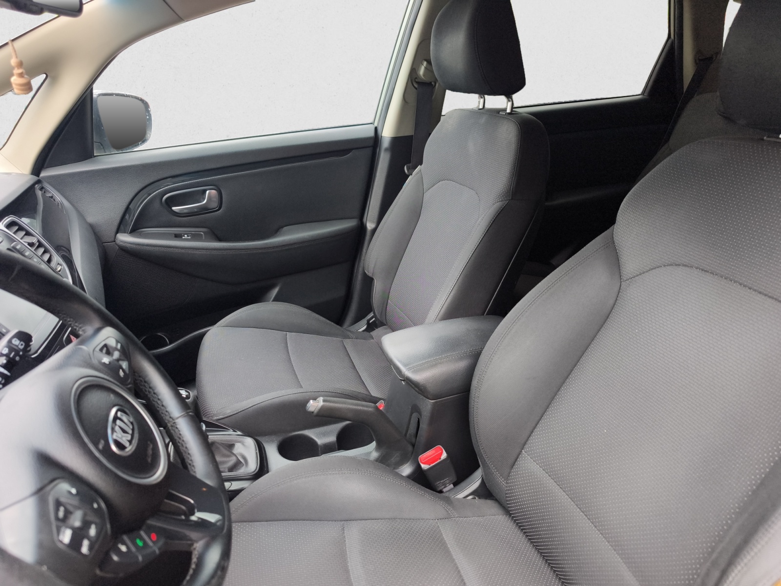 KIA CARENS 1.7 CRDI UEFA EURO2016 115CV